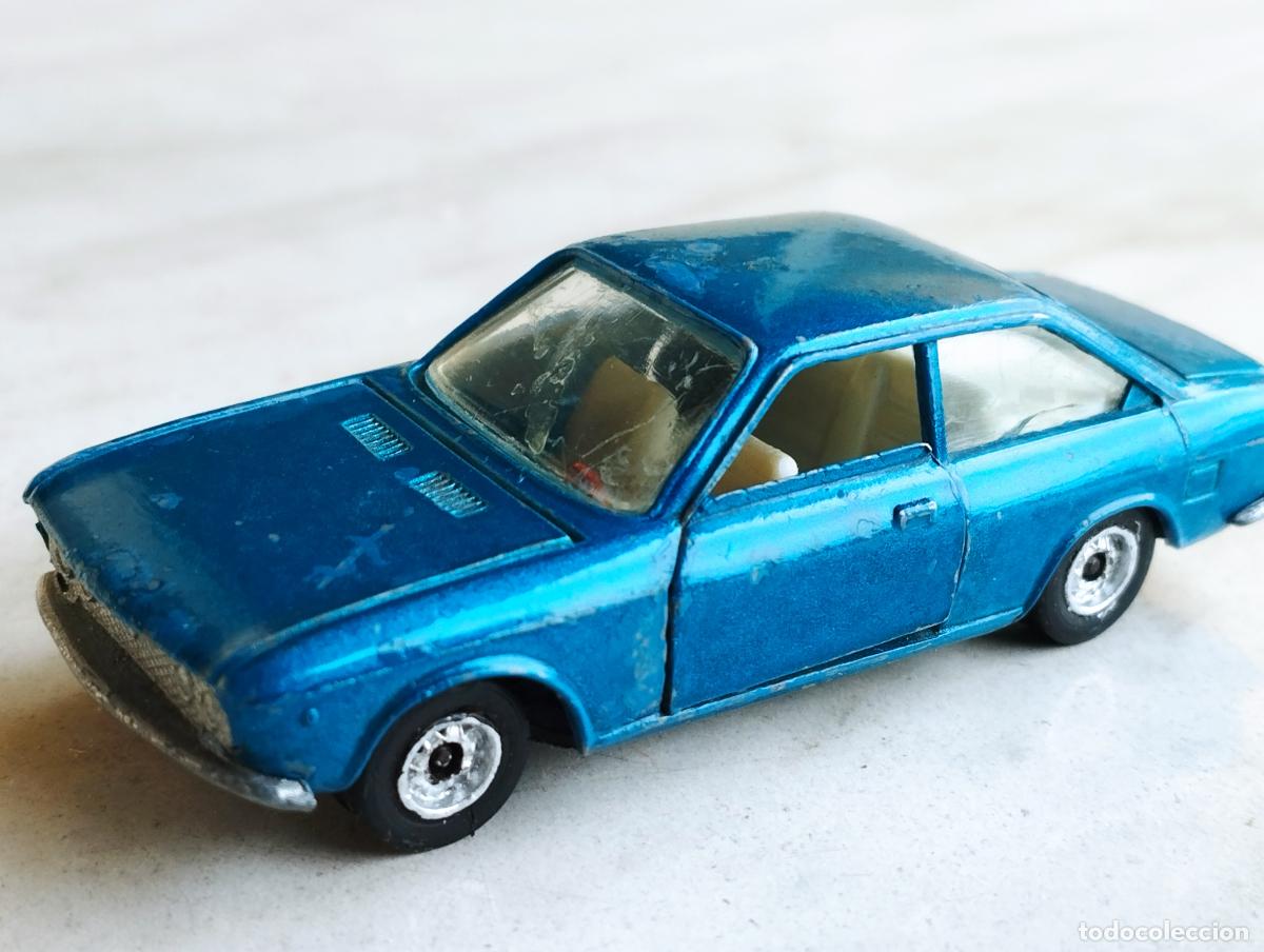 Coches a escala: SEAT 124 SPORT COUPE 1600 DE GUISVAL CAMPEON 1,64