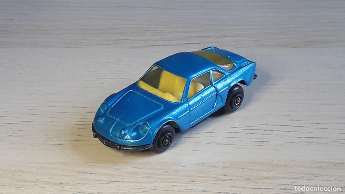 Coches a escala: Alpine Renault A-110 # 28, metal esc. aprox. 1/64, Guisval Ibi made in Spain, original a&ntilde;os 70.