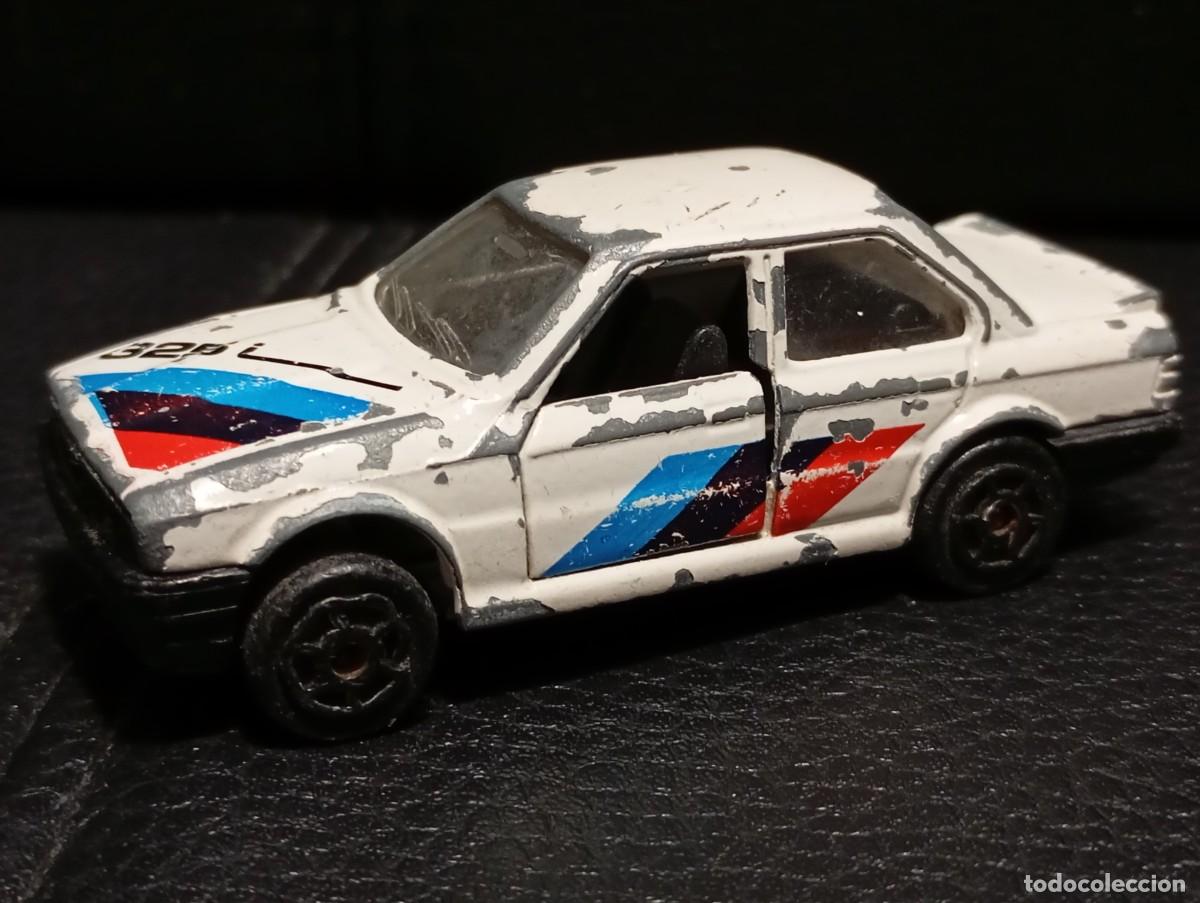 Coches a escala: BMW 325i - COCHE MINIATURA - MAJORETTE - 1/56 - PARA RESTAURAR