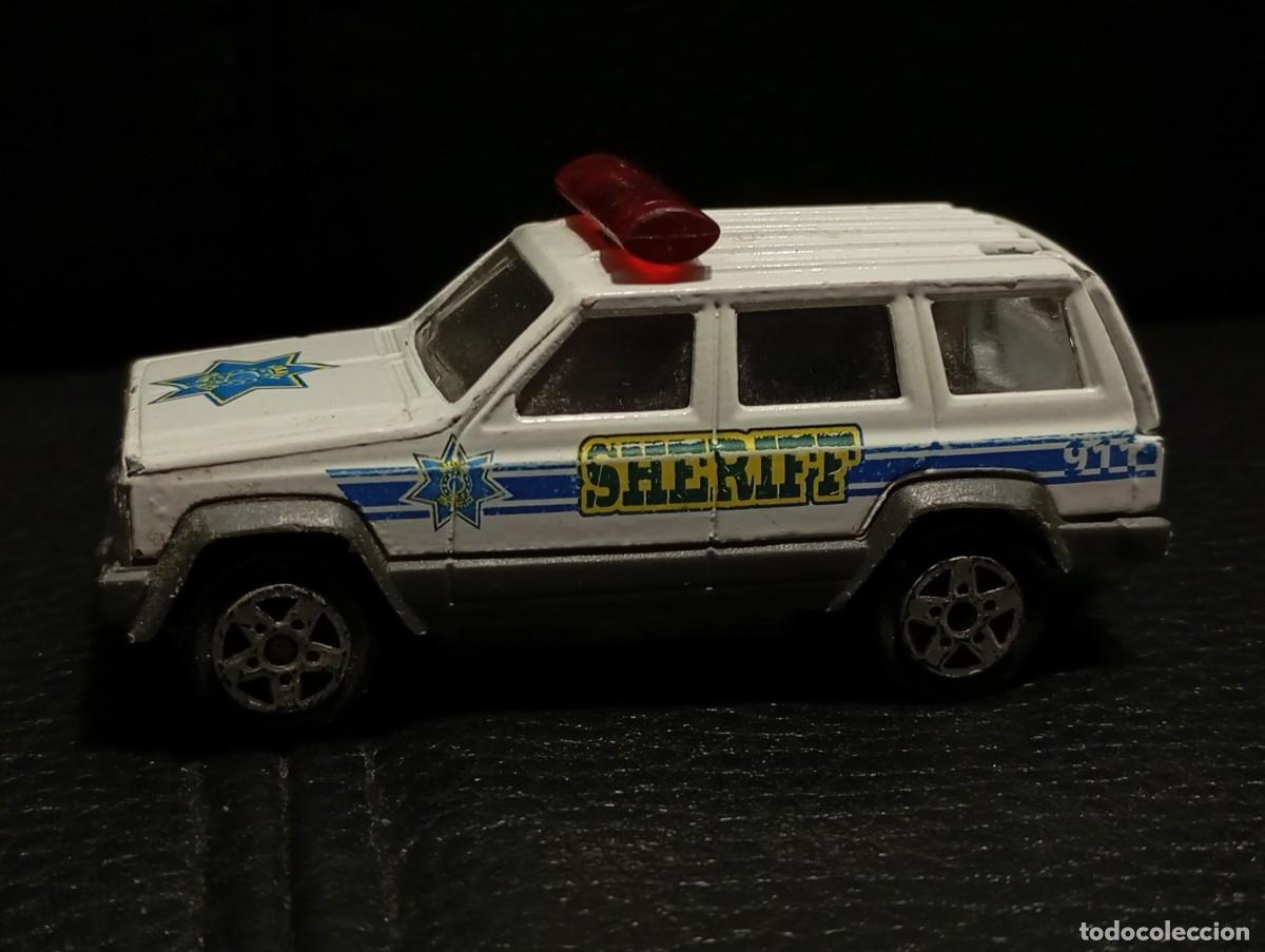 Coches a escala: JEEP CHEROKEE SHERIFF - COCHE MINIATURA - MAJORETTE - 1/60 - PARA RESTAURAR