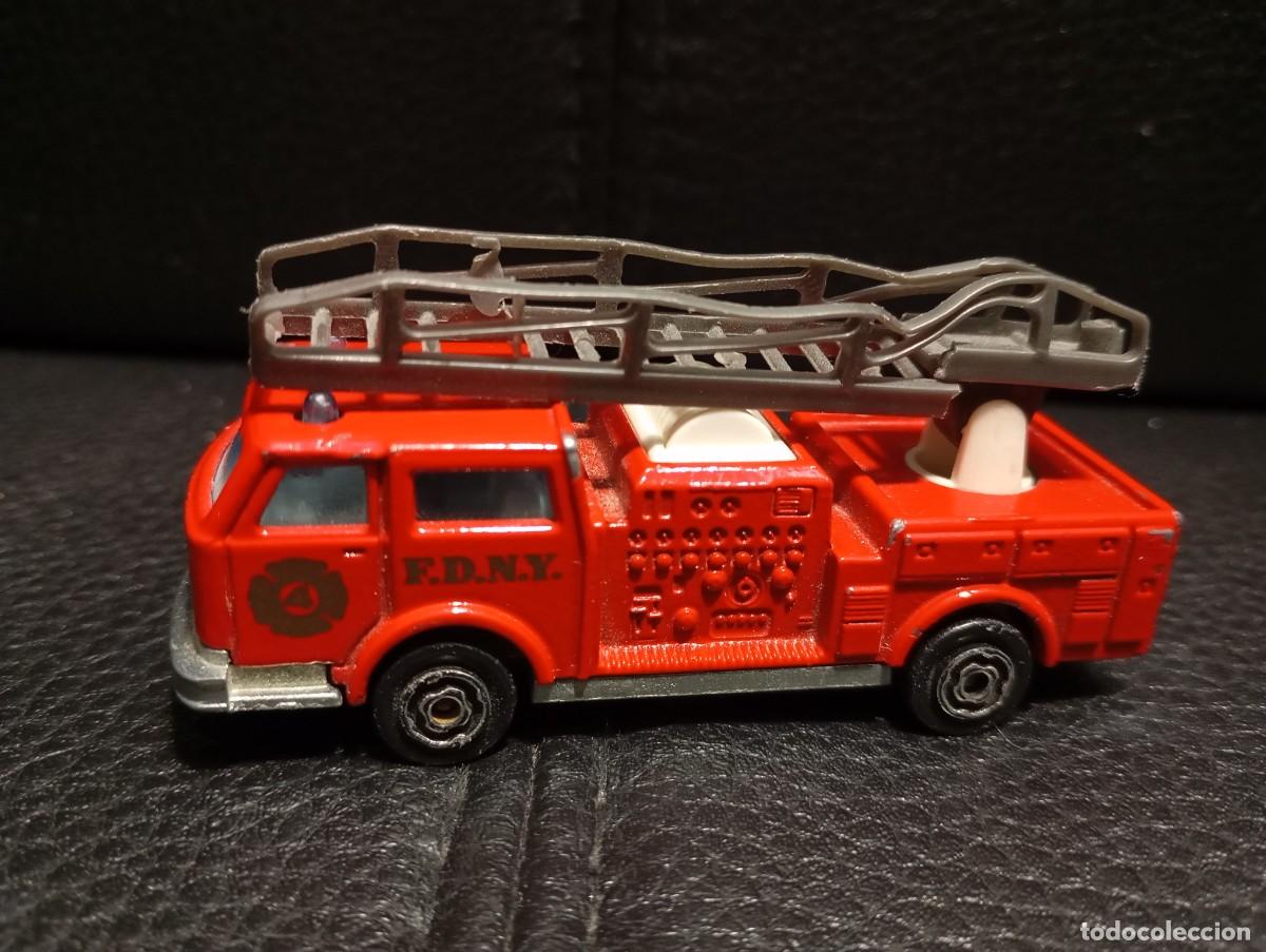 Coches a escala: CAMION BOMBEROS POMPIER - COCHE MINIATURA - MAJORETTE - 1/100 - PARA RESTAURAR