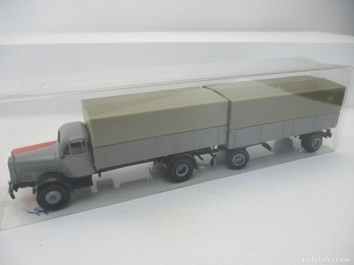 Coches a escala: CAMION ESCALA 1:87 REF C-1