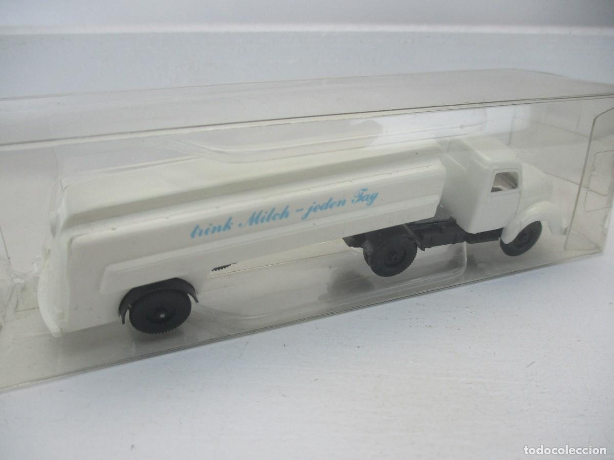 Coches a escala: CAMION ESCALA 1:87 REF C-1
