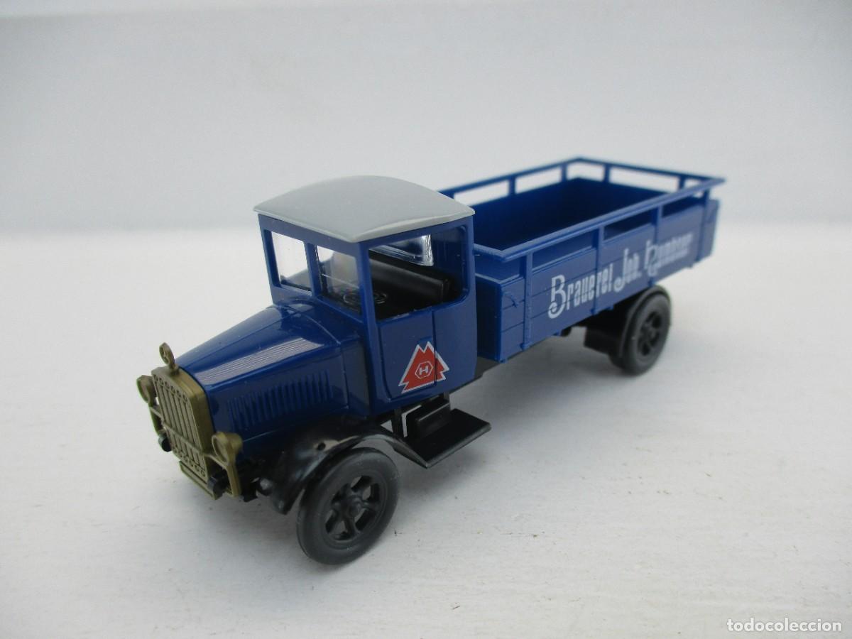 Coches a escala: CAMION ESCALA 1:87 REF HP