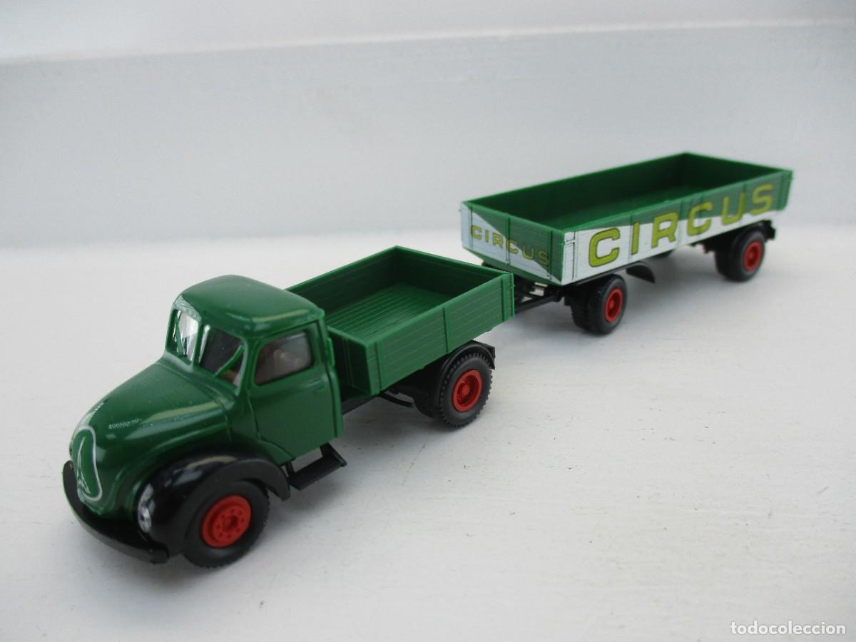 Coches a escala: CAMION ESCALA 1:87 REF H&Ntilde;