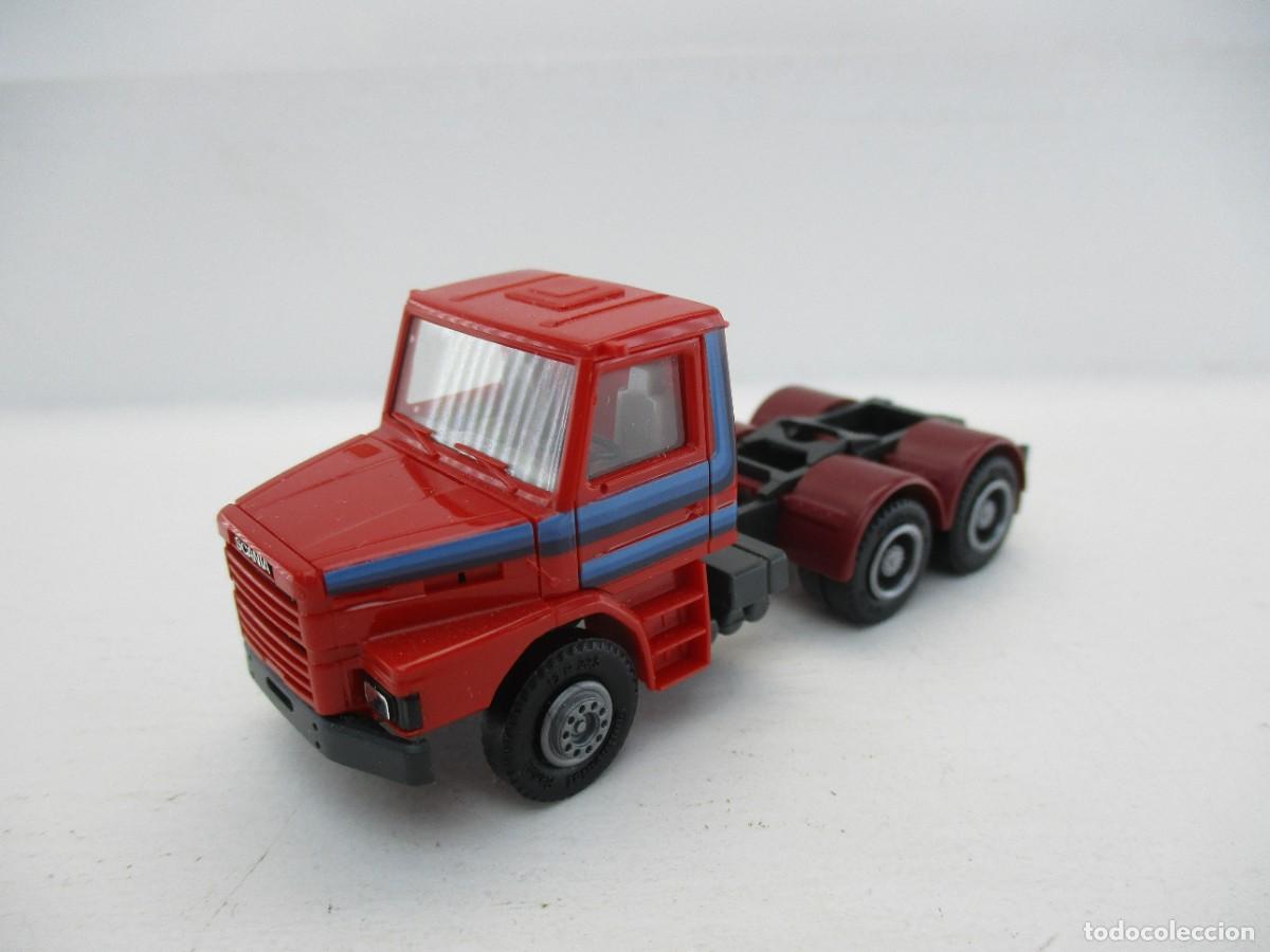 Coches a escala: CAMION HERPA 1:87 REF HQ