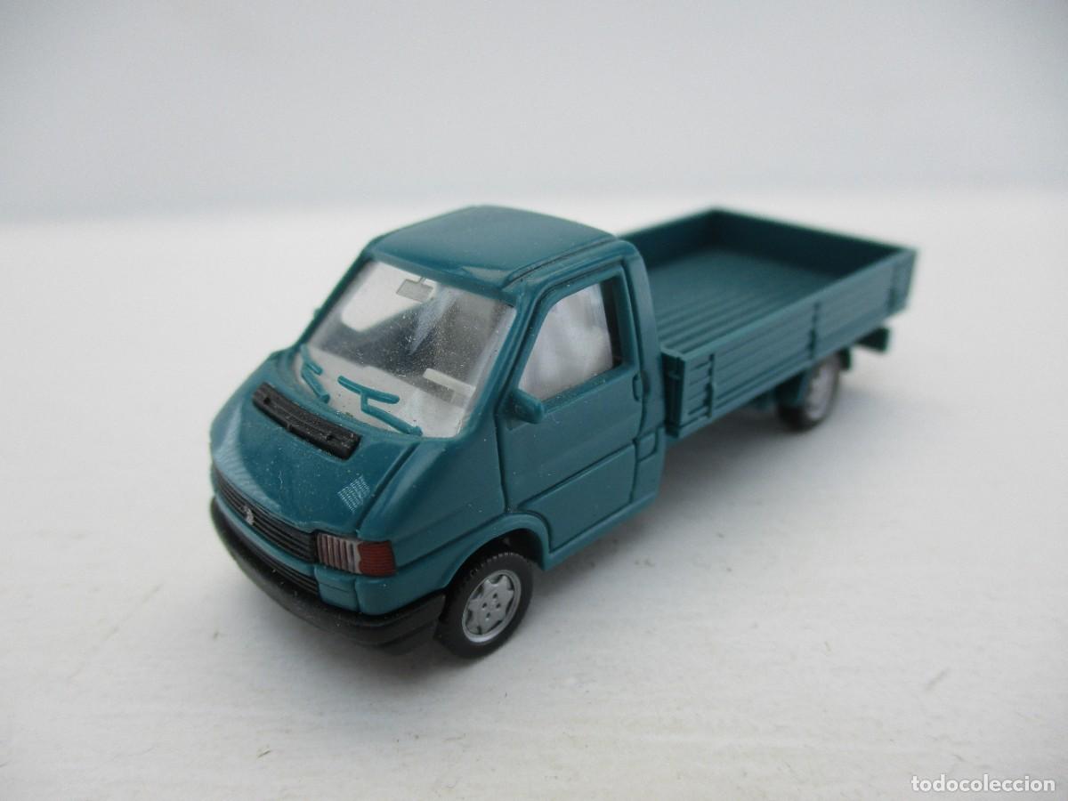 Auto in scala: COCHE ESCALA 1:87 REF PA