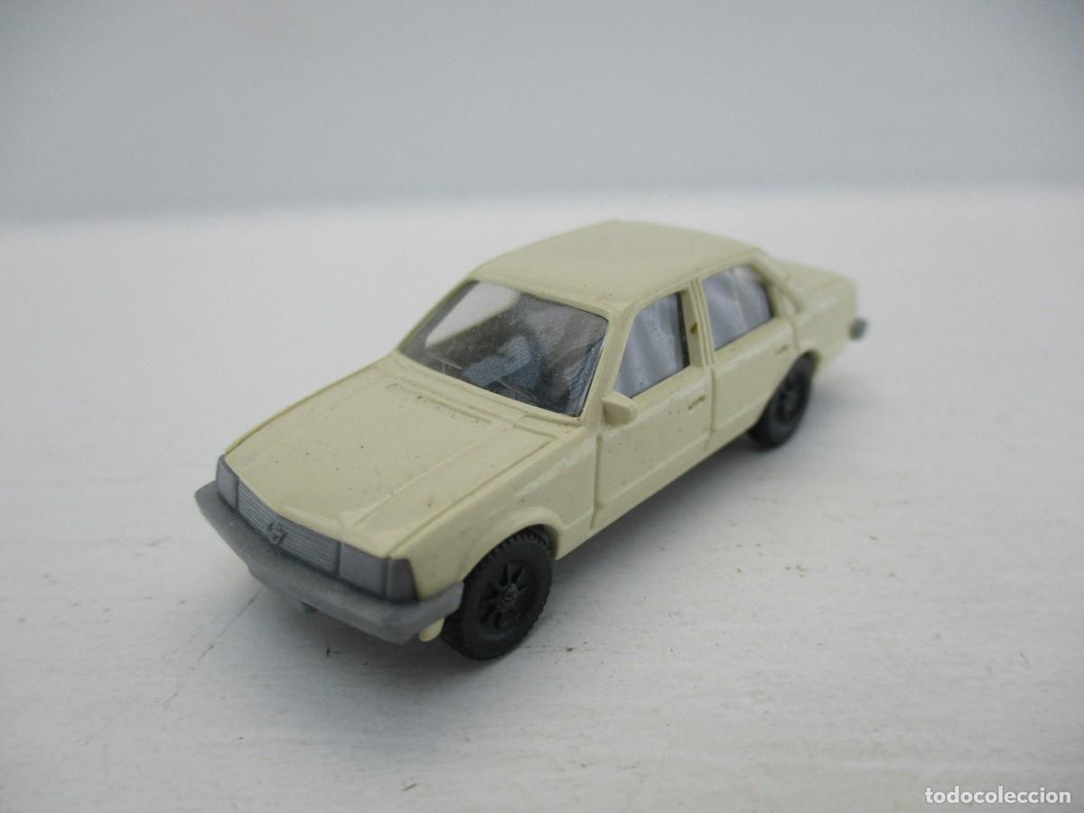 Coches a escala: COCHE ESCALA 1:87 REF RC - Foto 1
