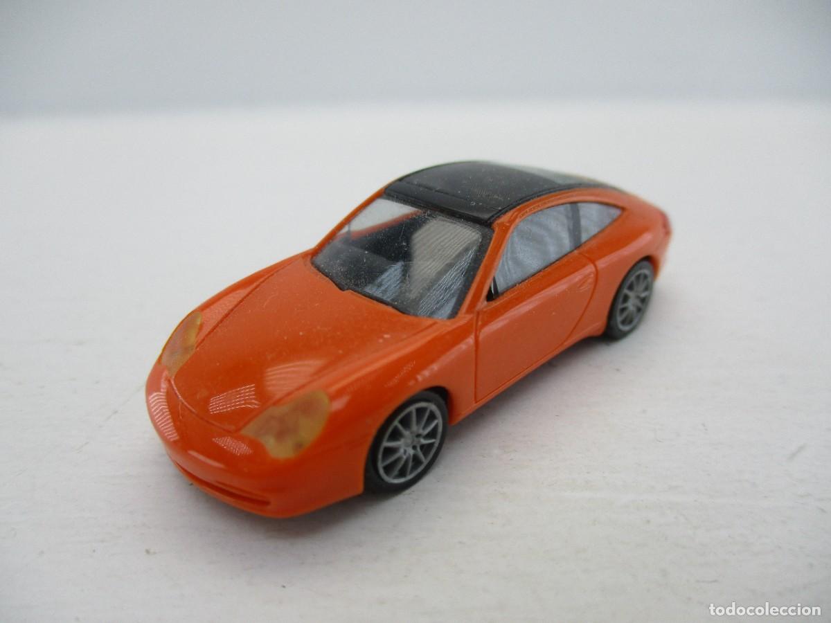 Coches a escala: COCHE ESCALA 1:87 REF RD