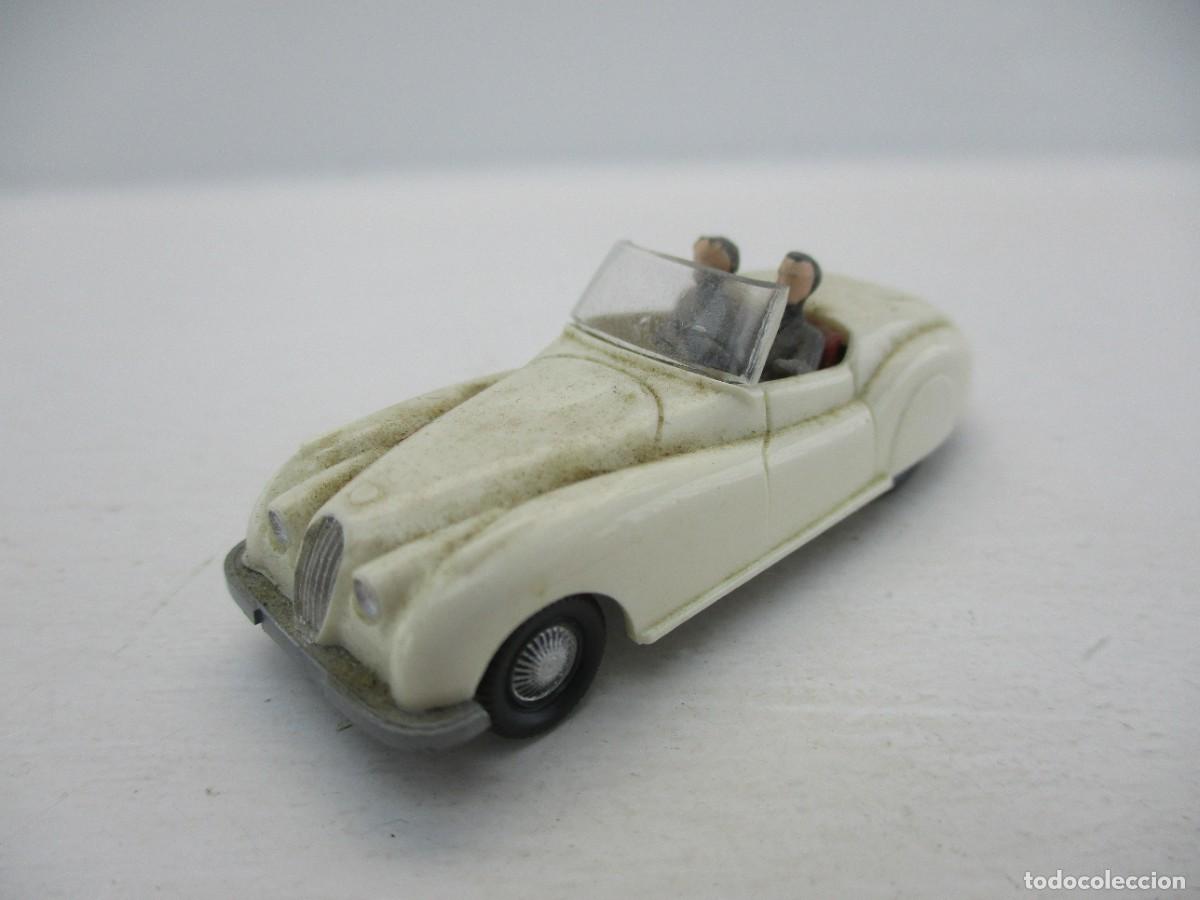 Coches a escala: COCHE ESCALA 1:87 REF RD