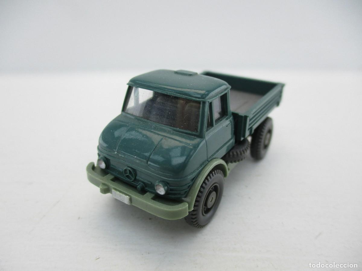 Coches a escala: COCHE ESCALA 1:87 REF RD