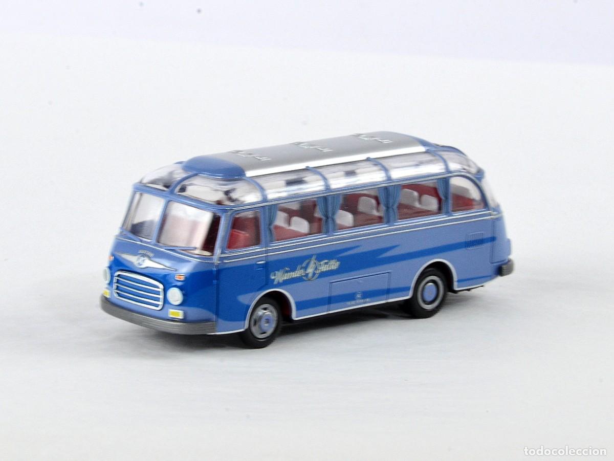 Coches a escala: Brekina 1:87 H0 Autocar K&auml;ssbohrer-Setra S6 Wander Falke Impecable