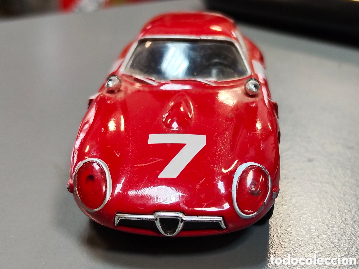 Coches a escala: Coche met&aacute;lico a escala