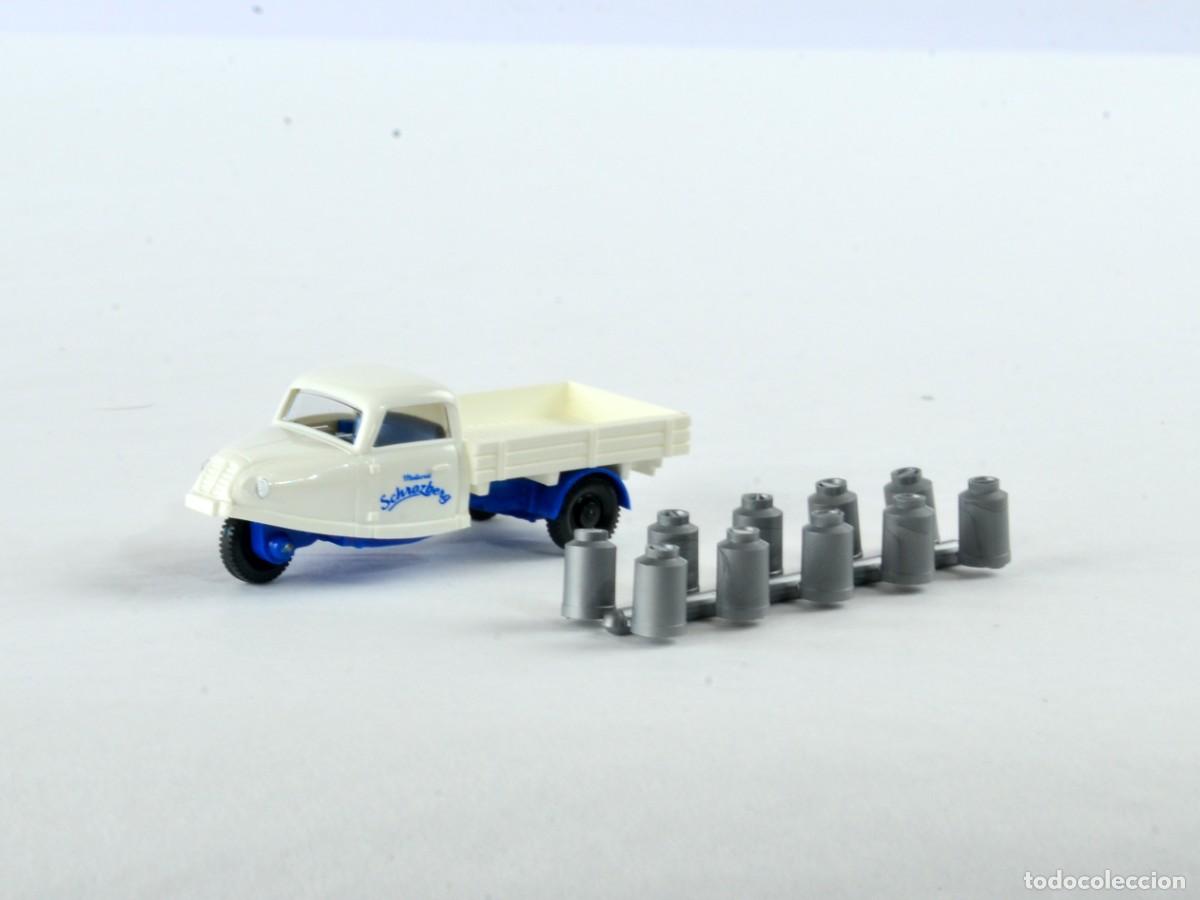 Coches a escala: Wiking Escala 1:87 H0 Goliath Goli Leche Schwarzberg Impecable con Caja