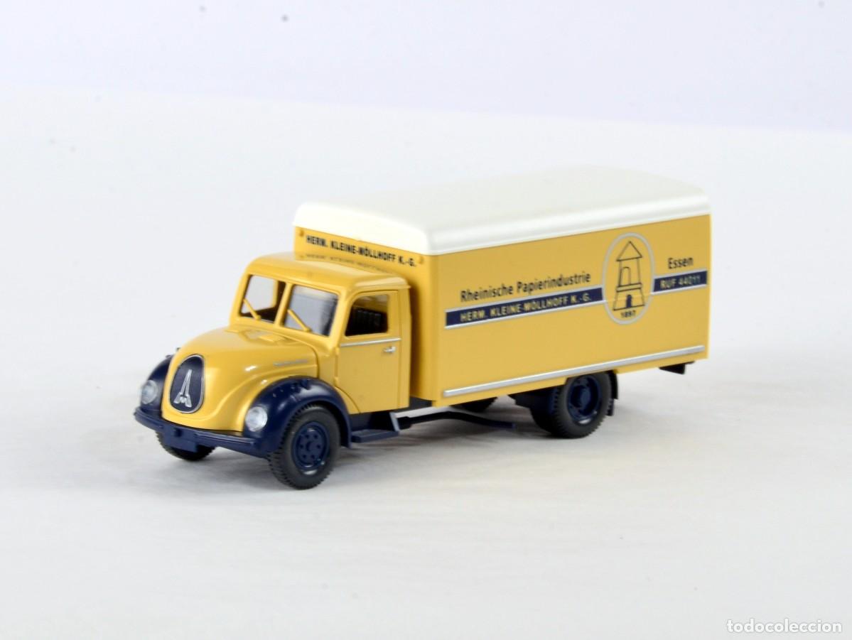 Carros em escala: Wiking Escala 1:87 H0 Cami&oacute;n Magirus 90D7 Rheinische Papierindustrie Impecable