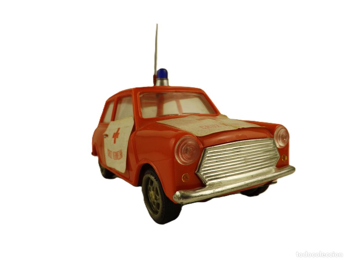 Coches a escala: Mini de fabricaci&oacute;n Portuguesa - Foto 6