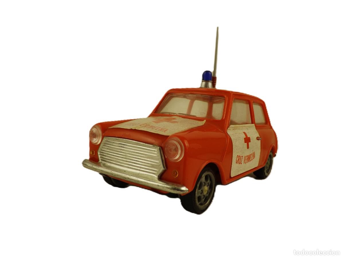 Coches a escala: Mini de fabricaci&oacute;n poortugesa