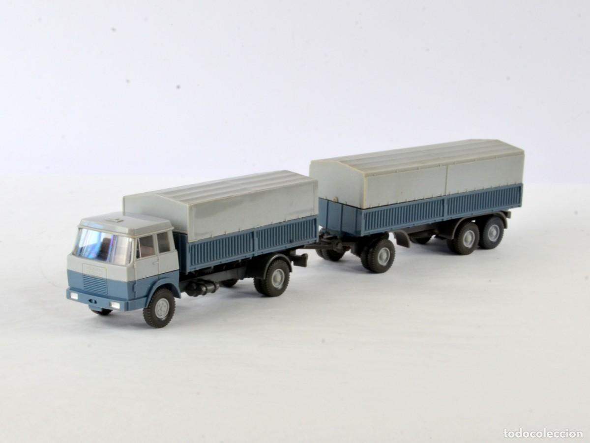 Coches a escala: Wiking Escala 1:87 H0 Antiguo Cami&oacute;n Hanomag Henschel con Remolque 1972 - 75