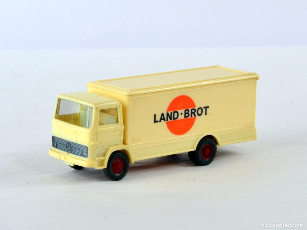 Coches a escala: Wiking Escala 1:87 H0 Antiguo Cami&oacute;n Mercedes Benz LP1317 Land Brot 1972 - 74