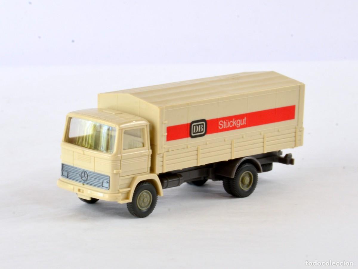 Coches a escala: Wiking Escala 1:87 H0 Antiguo Cami&oacute;n Mercedes Benz LP1317 DB St&uuml;ckgut 1976 - 82