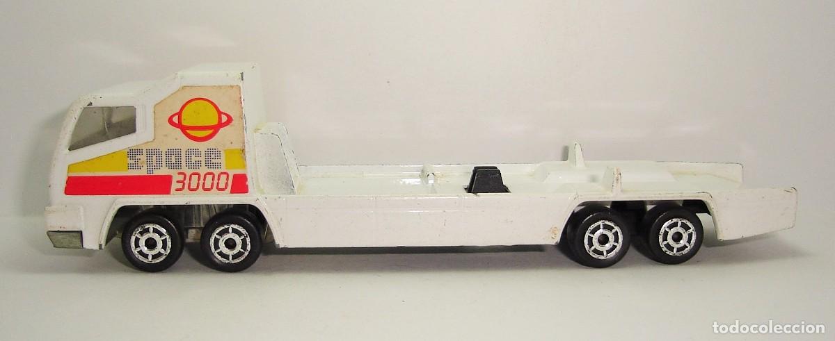 Coches a escala: CAMION TRANSPORTEUR SPACE 3000 MAJORETTE ESCALA 1:100 LOTE 61