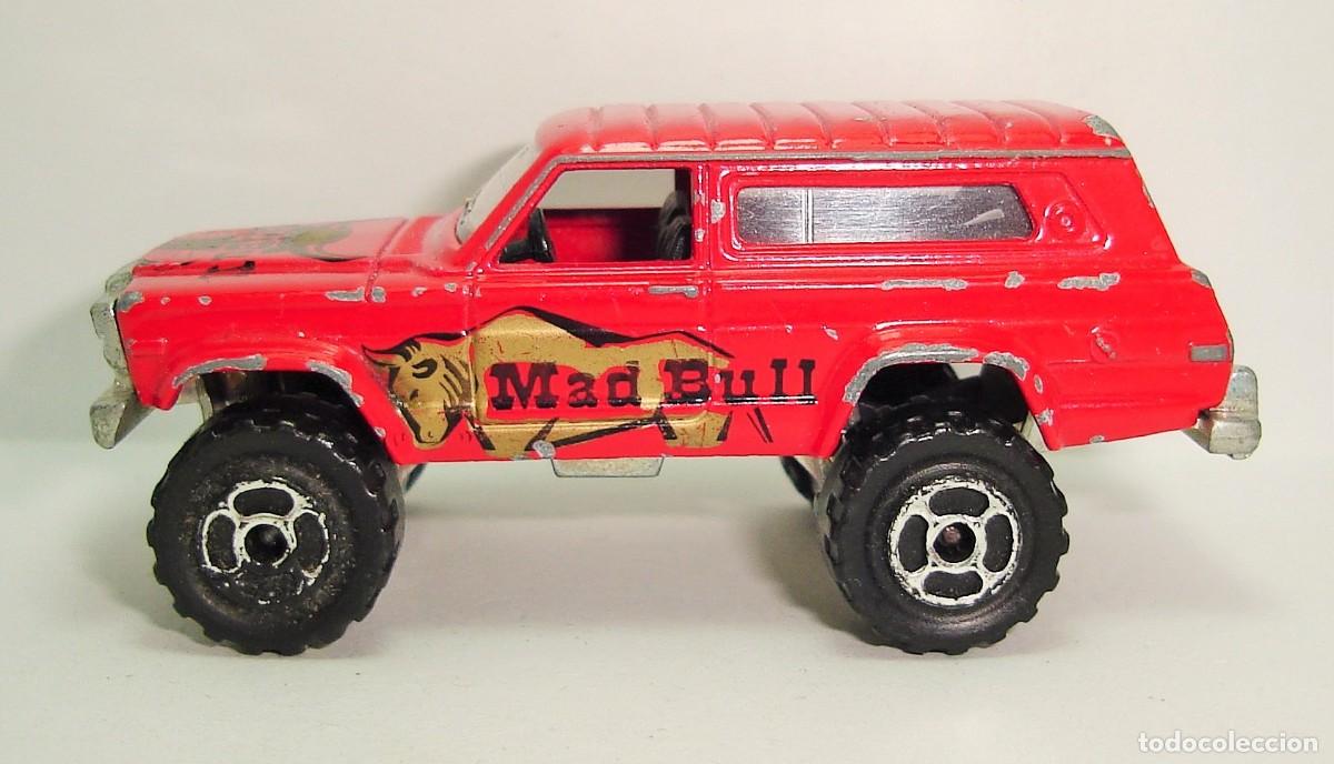 Coches a escala: JEEP CHEROKEE 4X4 MAJORETTE ESCALA 1:64 LOTE 76