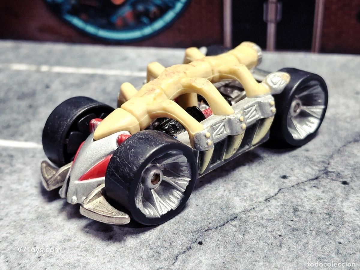 Coches a escala: Coche Piratas del Caribe Disney 1/64