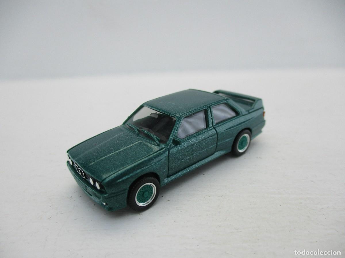 Carros em escala: COCHE ESCALA 1:87 REF LIBR