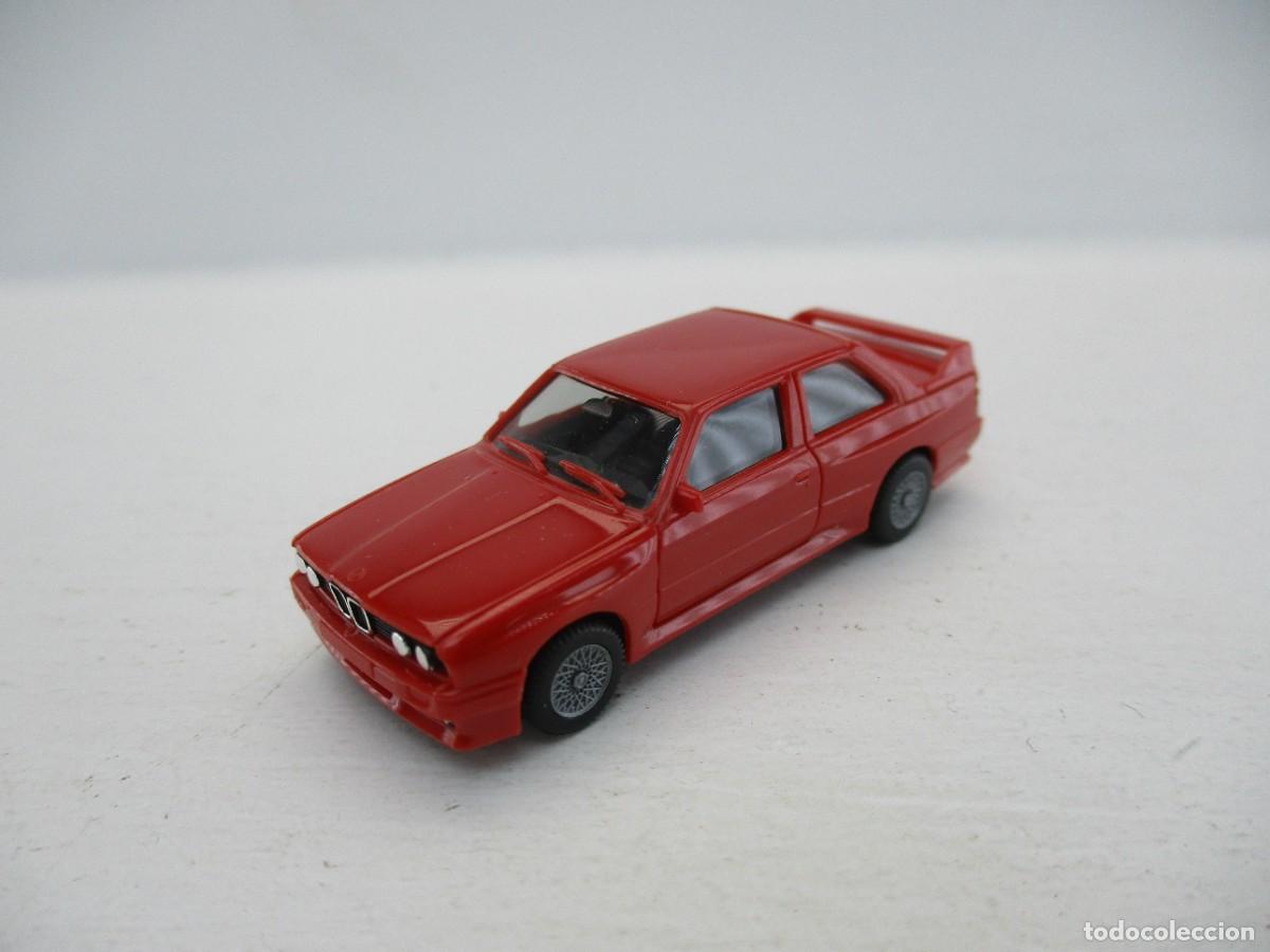 Carros em escala: COCHE ESCALA 1:87 REF LIBR