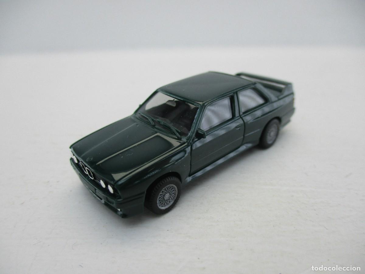 Carros em escala: COCHE ESCALA 1:87 REF LIBR