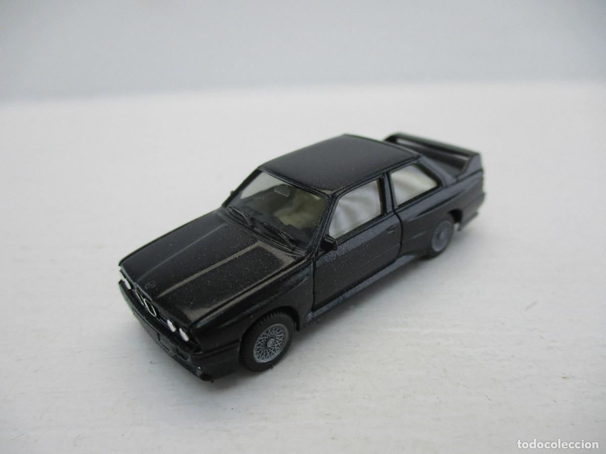 Carros em escala: COCHE ESCALA 1:87 REF LIBR