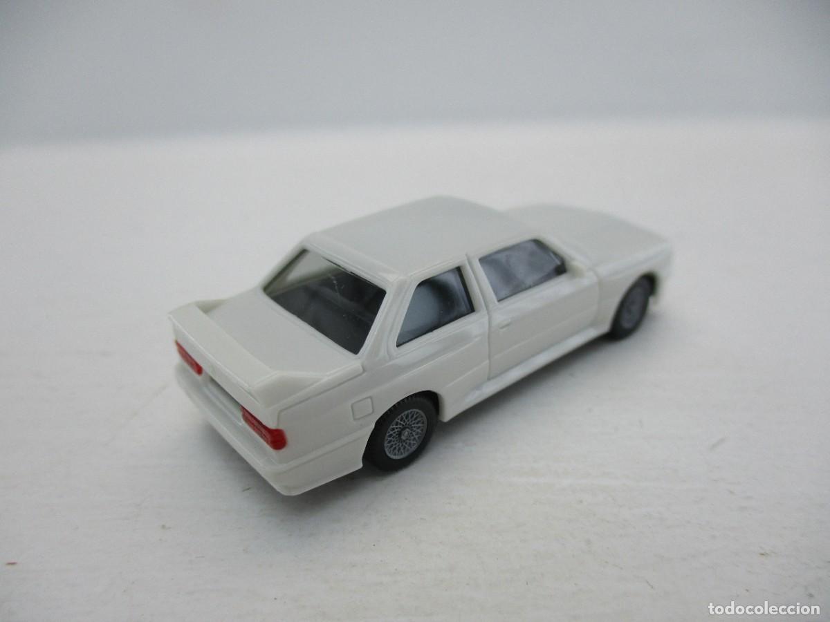 Coches a escala: COCHE ESCALA 1:87 REF LIBR - Foto 2