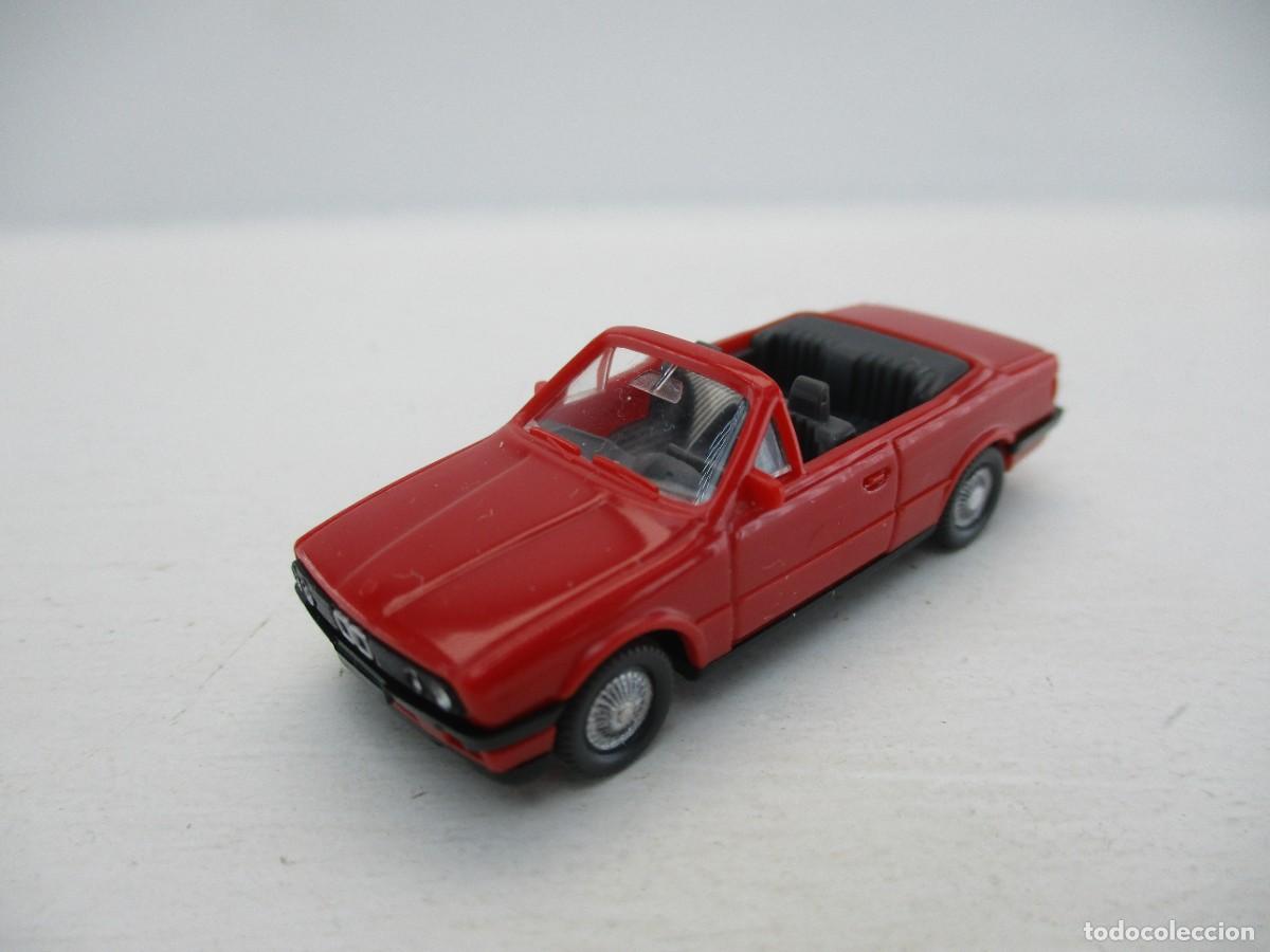 Voitures &agrave; l'&eacute;chelle: COCHE ESCALA 1:87 REF LIBR
