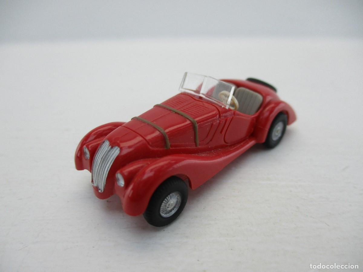Voitures &agrave; l'&eacute;chelle: COCHE ESCALA 1:87 REF LIBR