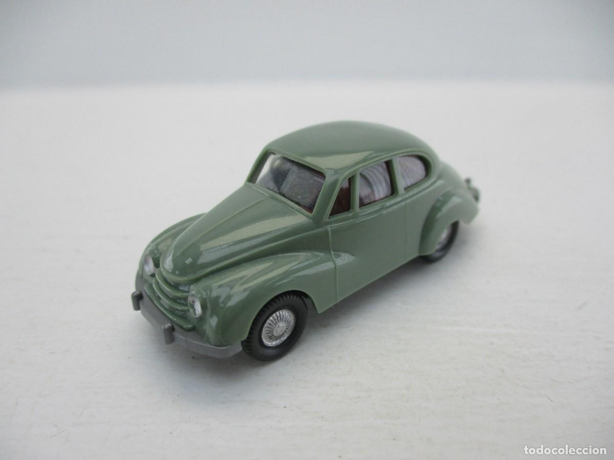 Coches a escala: COCHE ESCALA 1:87 REF LIBR - Foto 1