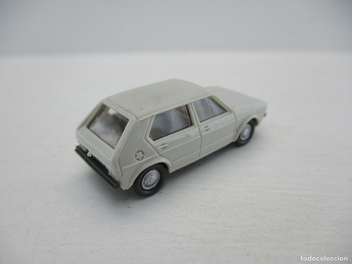 Coches a escala: COCHE ESCALA 1:87 REF LIBR - Foto 2