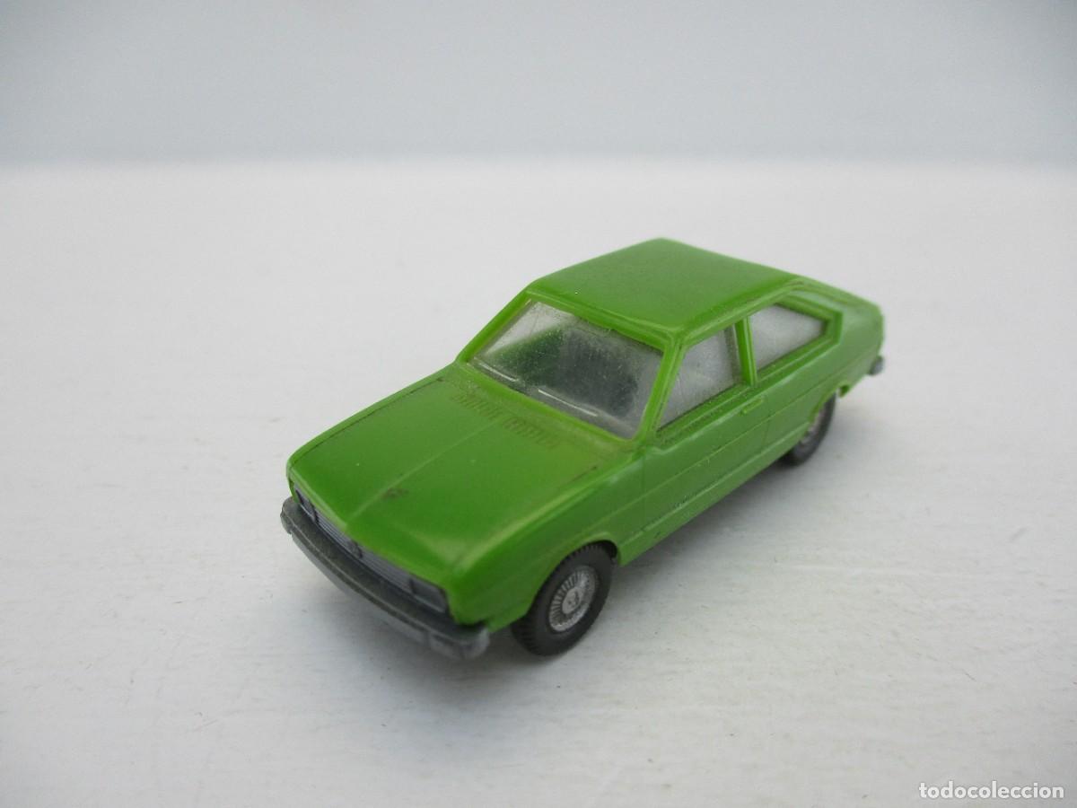 Coches a escala: COCHE ESCALA 1:87 REF LIBR - Foto 1