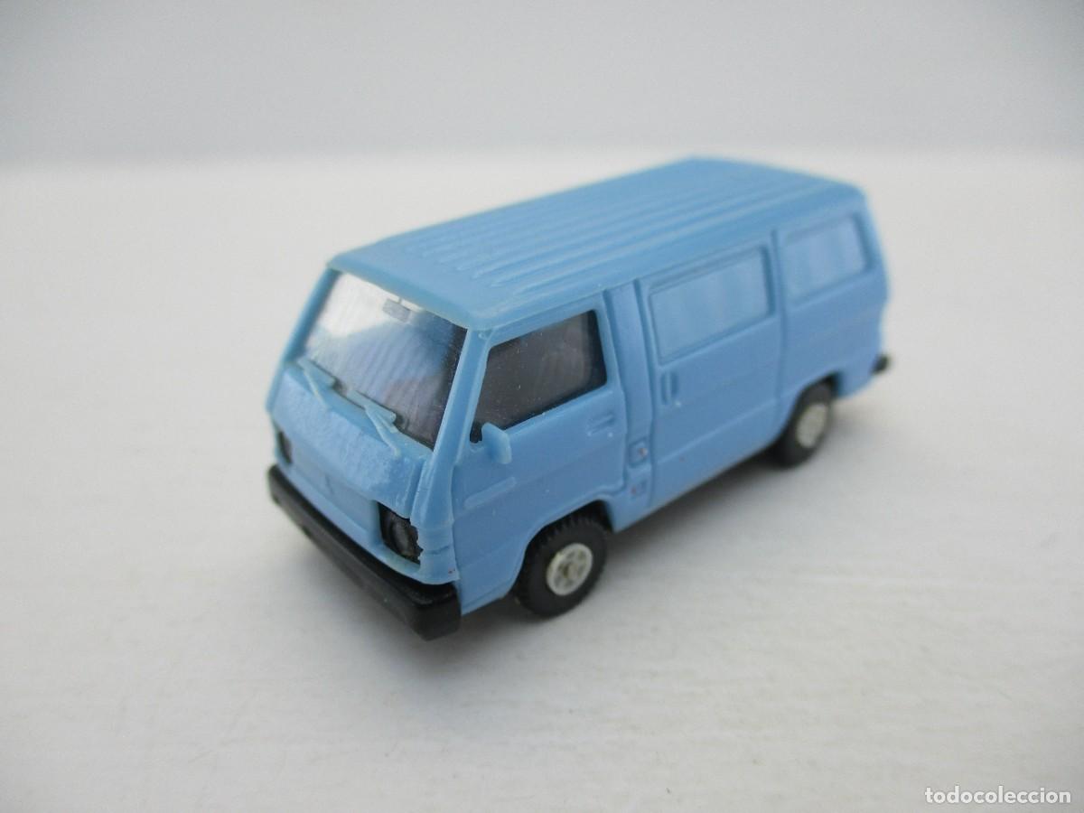 Voitures &agrave; l'&eacute;chelle: COCHE ESCALA 1:87 REF LIBR