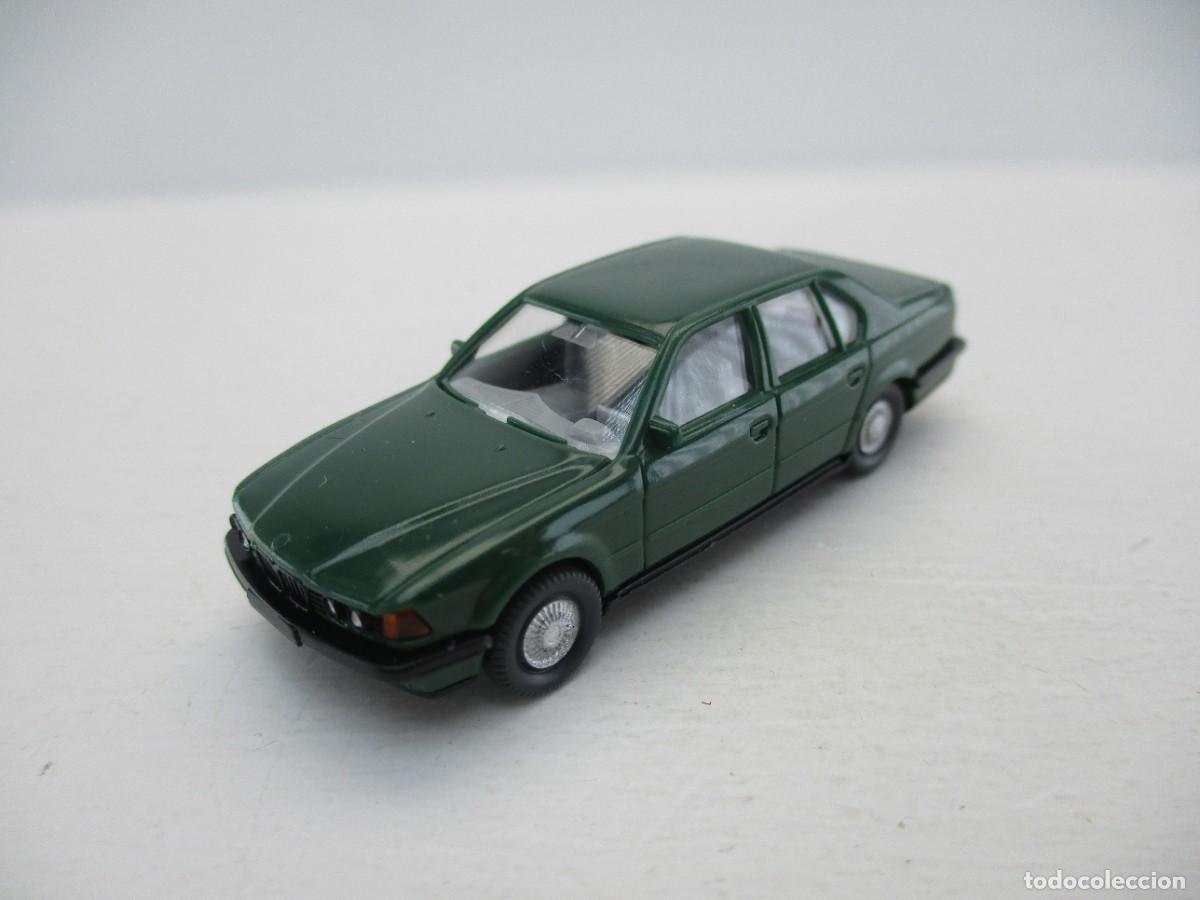 Coches a escala: COCHE ESCALA 1:87 REF LIBR - Foto 1