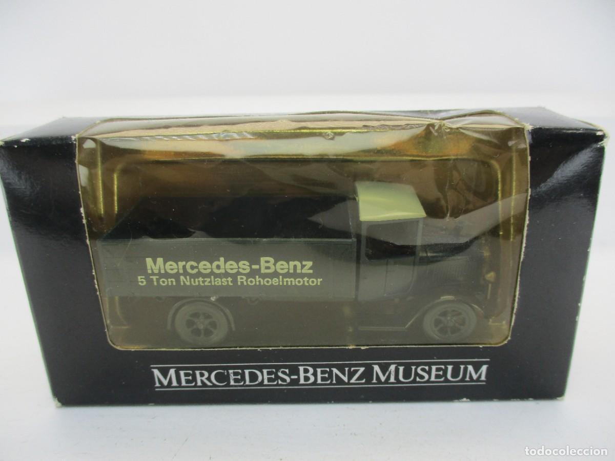 Coches a escala: CAMION ESCALA 1:87 REF C-2