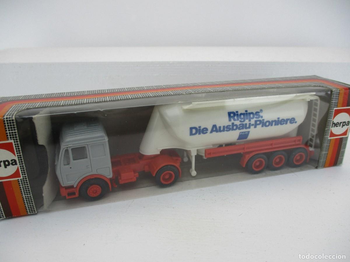 Coches a escala: CAMION HERPA 1:87 REF C-2