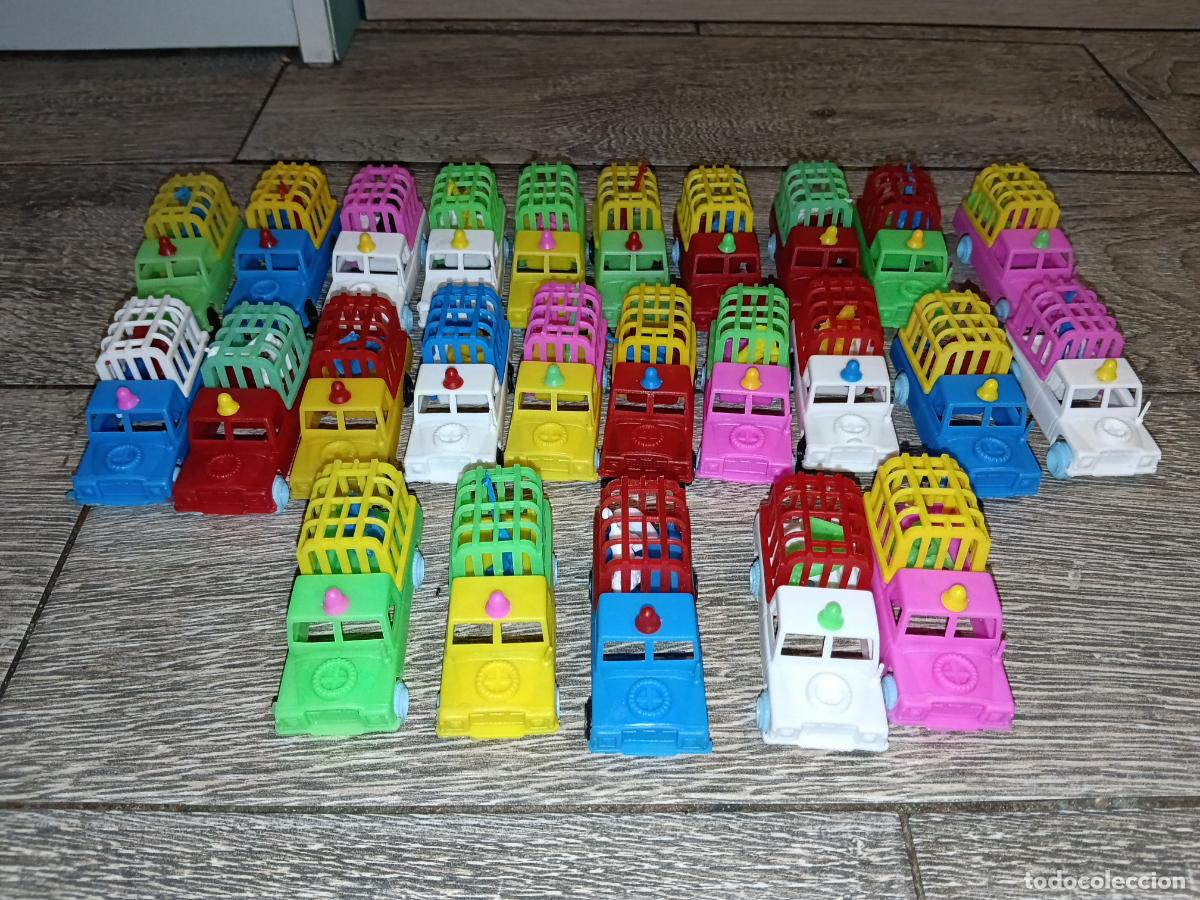 Coches a escala: Lote 25 coches pl&aacute;stico Land Rover Santana de Ruiz Safaris Kiosco a&ntilde;os 70/80