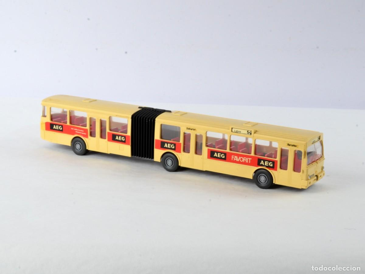 Coches a escala: Wiking Escala 1:87 H0 Autob&uacute;s Articulado Mercedes Benz O305G AEG Impecable con Caja