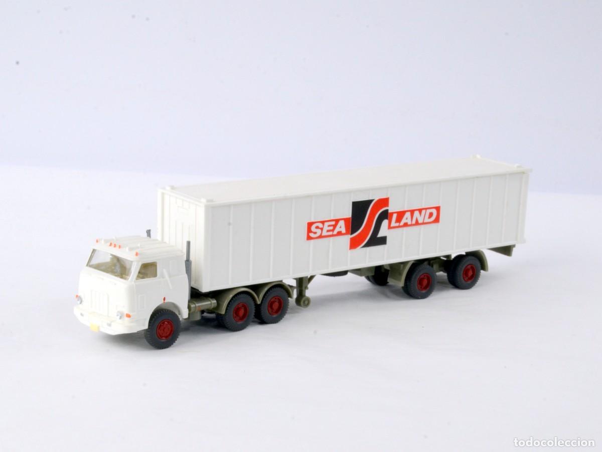 Coches a escala: Wiking Escala 1:87 H0 Cami&oacute;n Articulado International 9600 Sealand