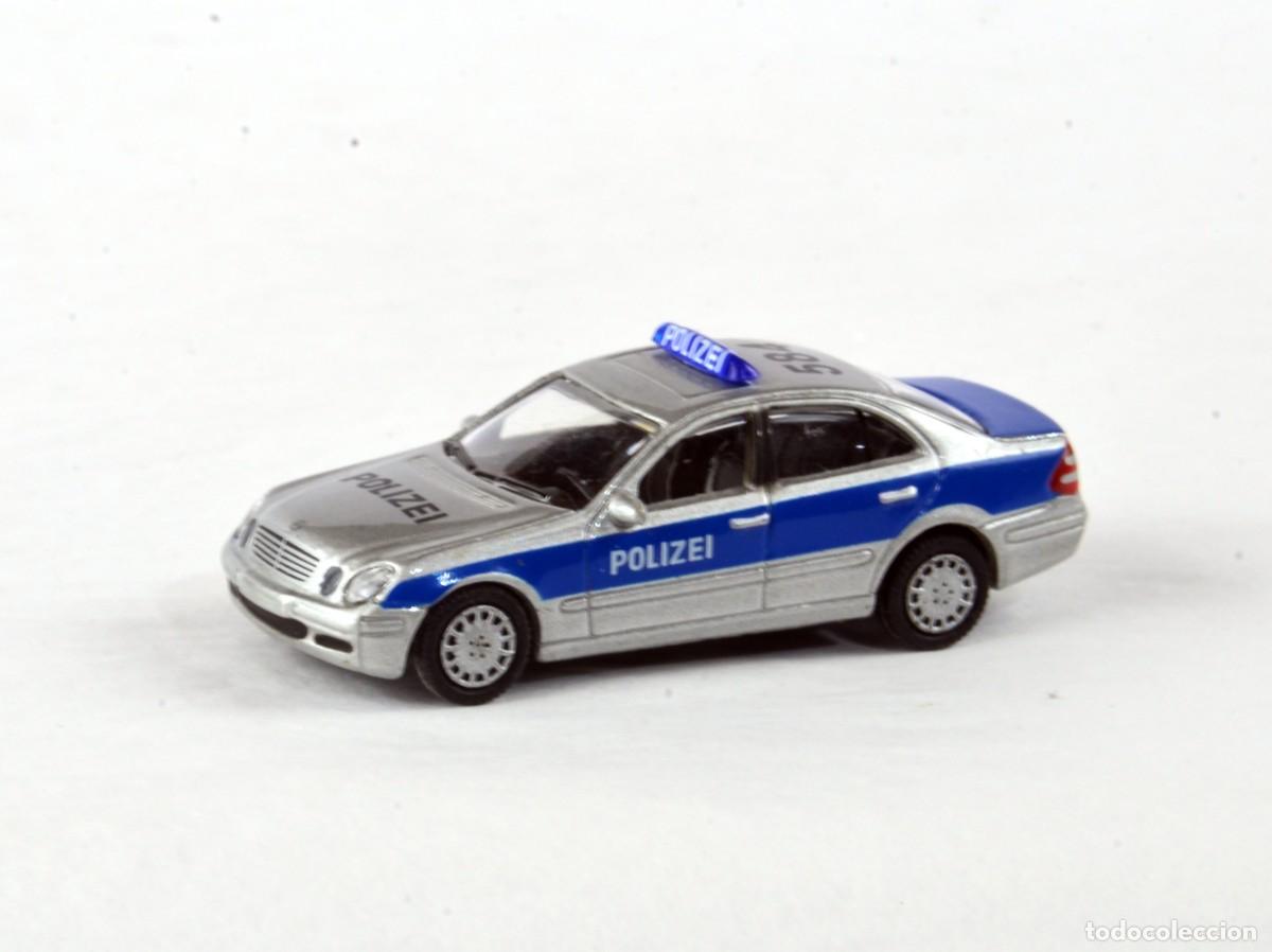 Coches a escala: Schuco Escala 1:87 H0 Mercedes Benz Clase E Polizei