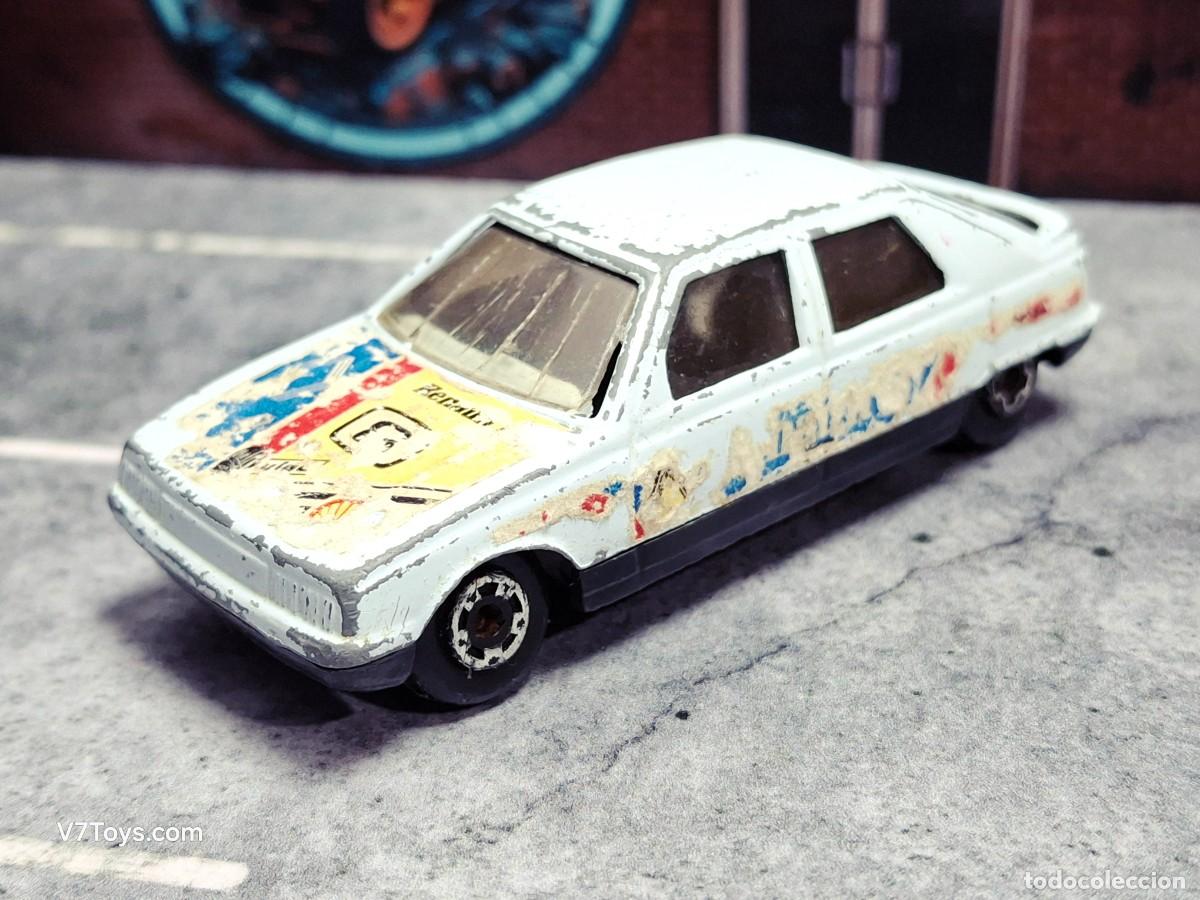 Coches a escala: Renault 11 N&ordm; 208 Mira 1/64 (da&ntilde;ado, ver fotos)