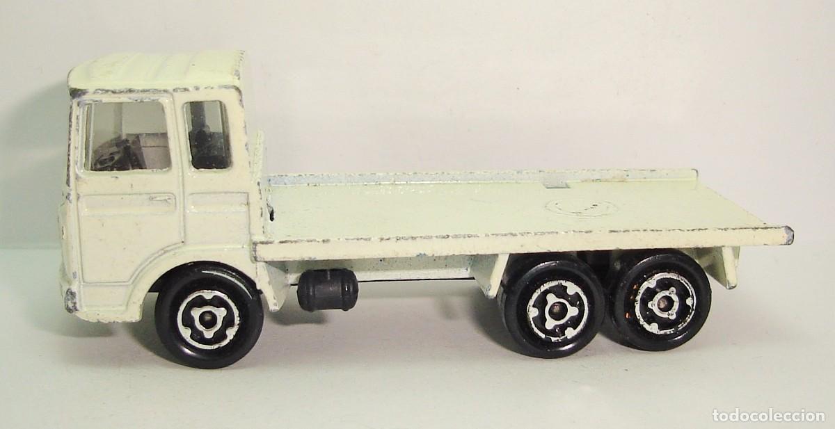 Coches a escala: CAMION SAVIEM MAJORETTE ESCALA 1:100 LOTE 506