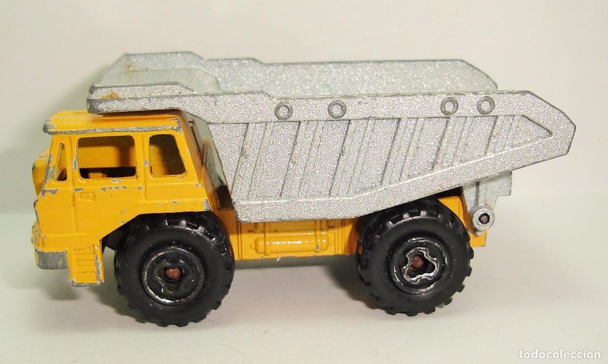Coches a escala: CAMION BENNE DUMPER MAJORETTE ESCALA 1:100 LOTE 513
