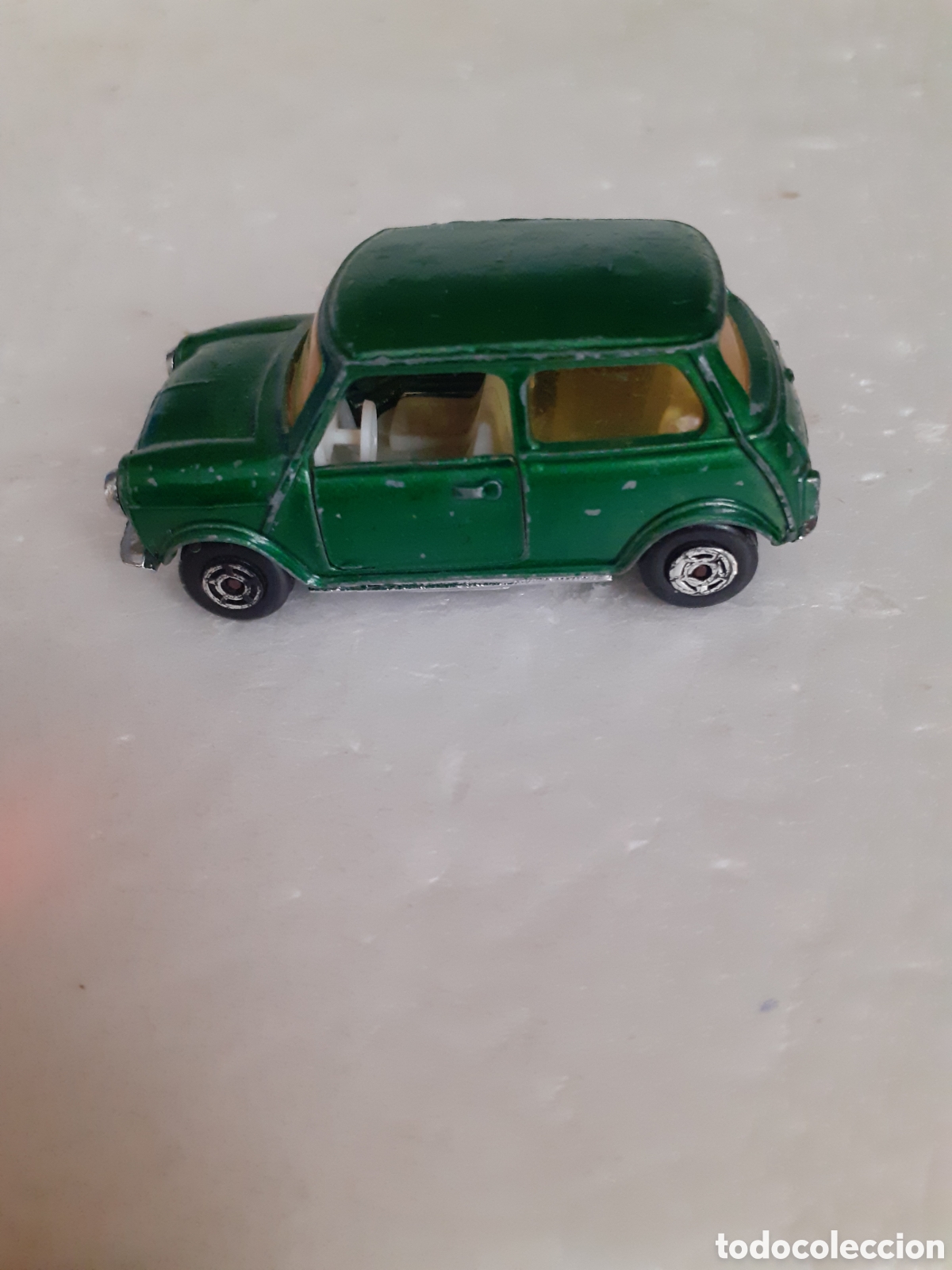 Coches a escala: GUISVAL MINI MORRIS VERDE