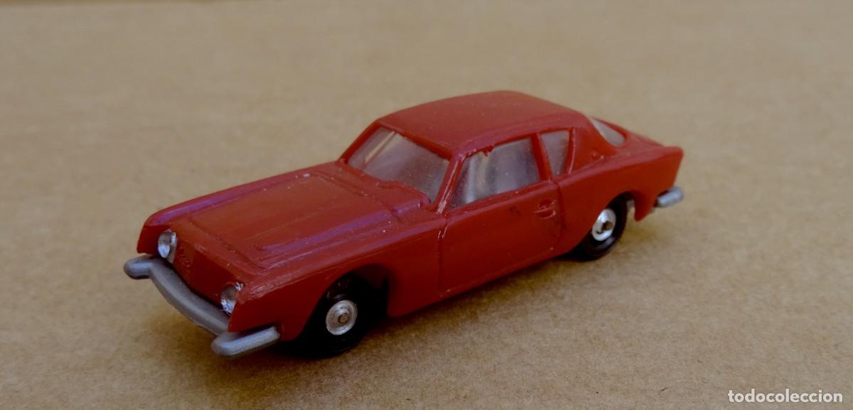 Coches a escala: EKO FORD STUDEBAKER AVANTI Granate pastel 1/86